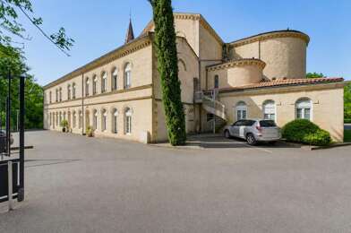 Appartement 3 pièces 240000 €
