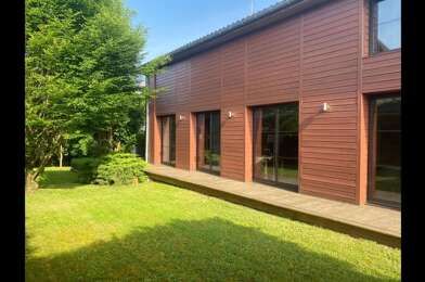 Maison 5 pièces 599000 €