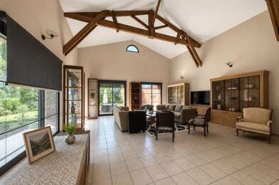 Maison 5 pièces 599000 €