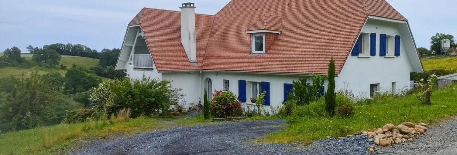 Maison 8 Pièces 233 m² à vendre à Navailles-Angos (64450)