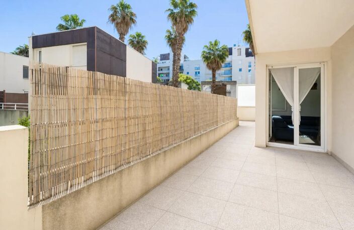 Appartement 3 pièces avec grande terrasse- Port Marianne — photo 2