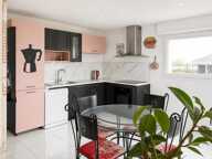 Maison 8 pièces de 155 m² à Radenac, louée — photo 2