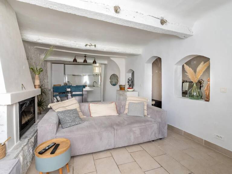 Maison de village - 4 pièces de 143 m² à Signes — photo 1