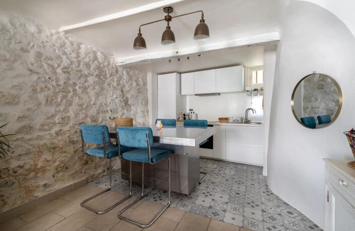 Maison de village - 4 pièces de 143 m² à Signes — photo 3