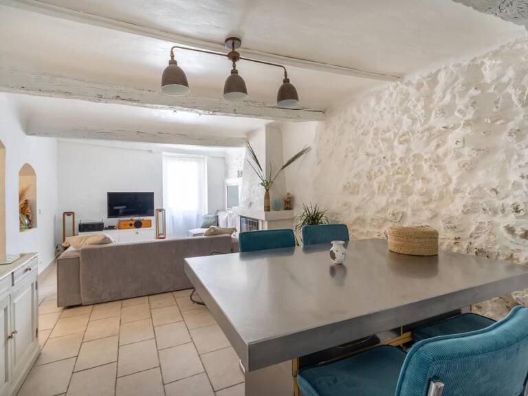 Maison de village - 4 pièces de 143 m² à Signes — photo 1