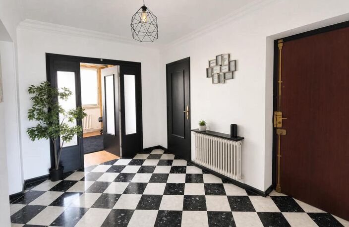 Colocation 6 chambres , 137 m², St-Étienne — photo 2