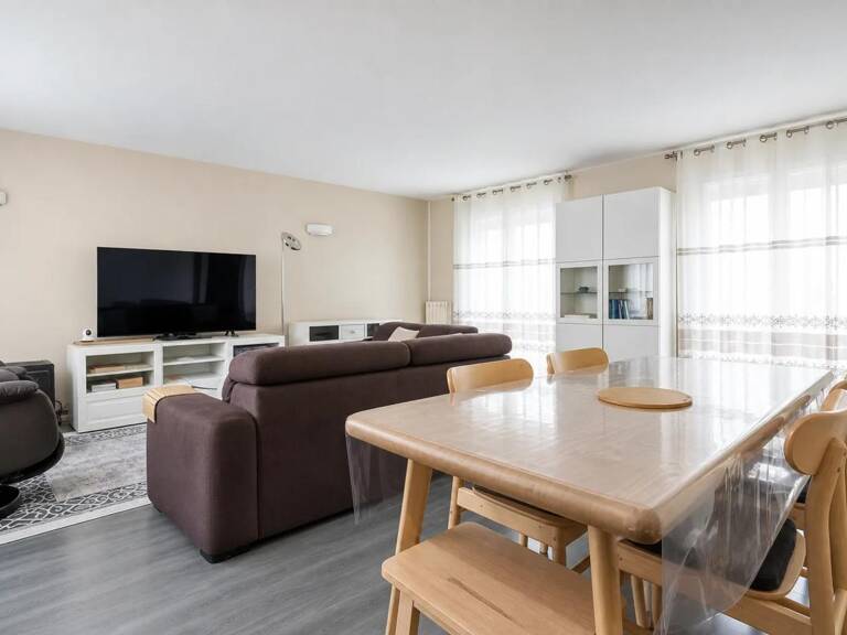Duplex 4 pièces 92 m² avec terrasse à Stains — photo 1