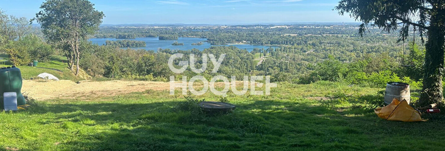 Terrain  2060 m² à vendre à Neyron (01700)