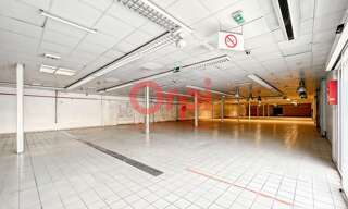 Local industriel  1250 m² à louer à Roquebrune-sur-Argens (83520)