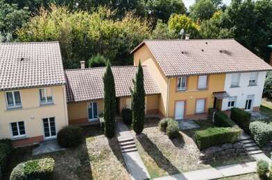 Appartement 4 pièces 110498 €