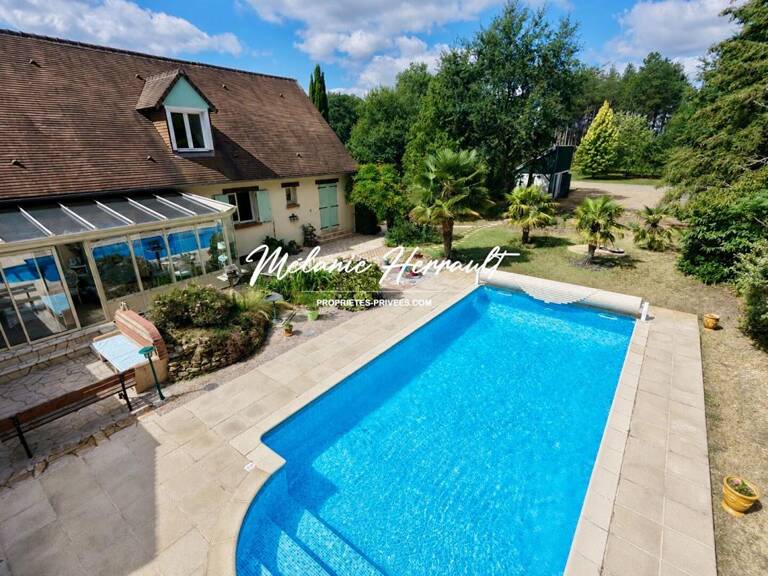 Maison avec piscine - 5 chambres - Challes (72) — photo 1