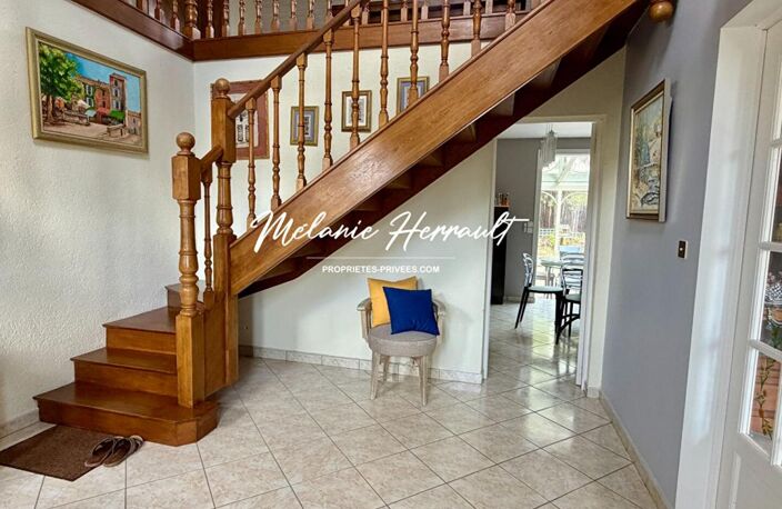 Maison avec piscine - 5 chambres - Challes (72) — photo 2
