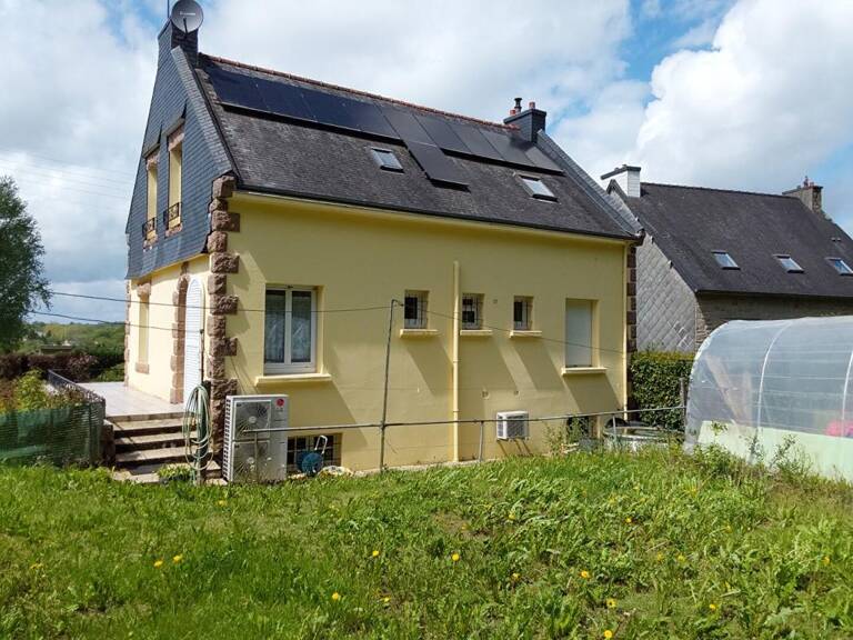 Maison  avec vie de plain pied. Rostrenen 7 pièce(s) 113 m2 — photo 1