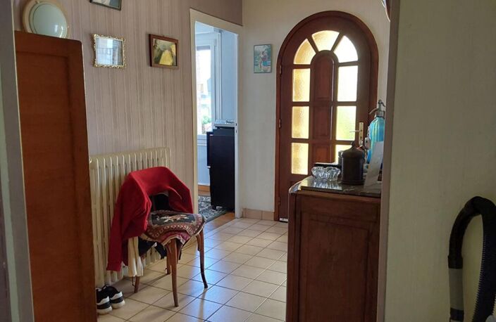 Maison  avec vie de plain pied. Rostrenen 7 pièce(s) 113 m2 — photo 4