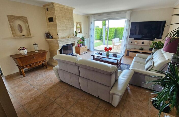 Houdan 10 mn / Gambais 5 mn / Maison familiale en parfait état 6 chambres + local — photo 5