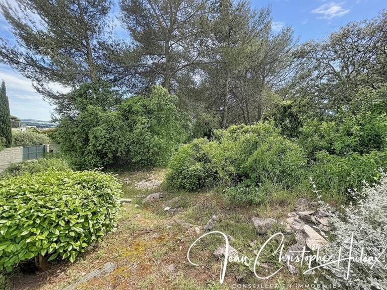 30900 NIMES Terrain à bâtir de 1000 m2 environ — photo 1