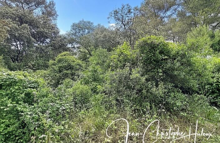 30900 NIMES Terrain à bâtir de 1000 m2 environ — photo 4