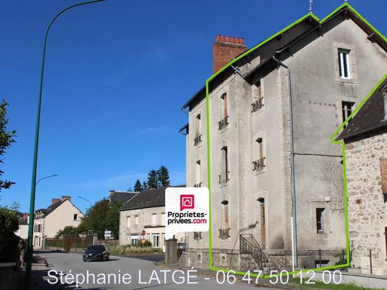 Immeuble de 3 / 4 appartements à Bort-Les-Orgues (19) — photo 1