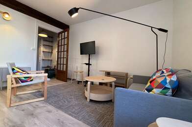 Appartement 3 pièces 735 €