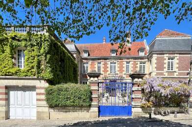 Maison 10 pièces 543000 €
