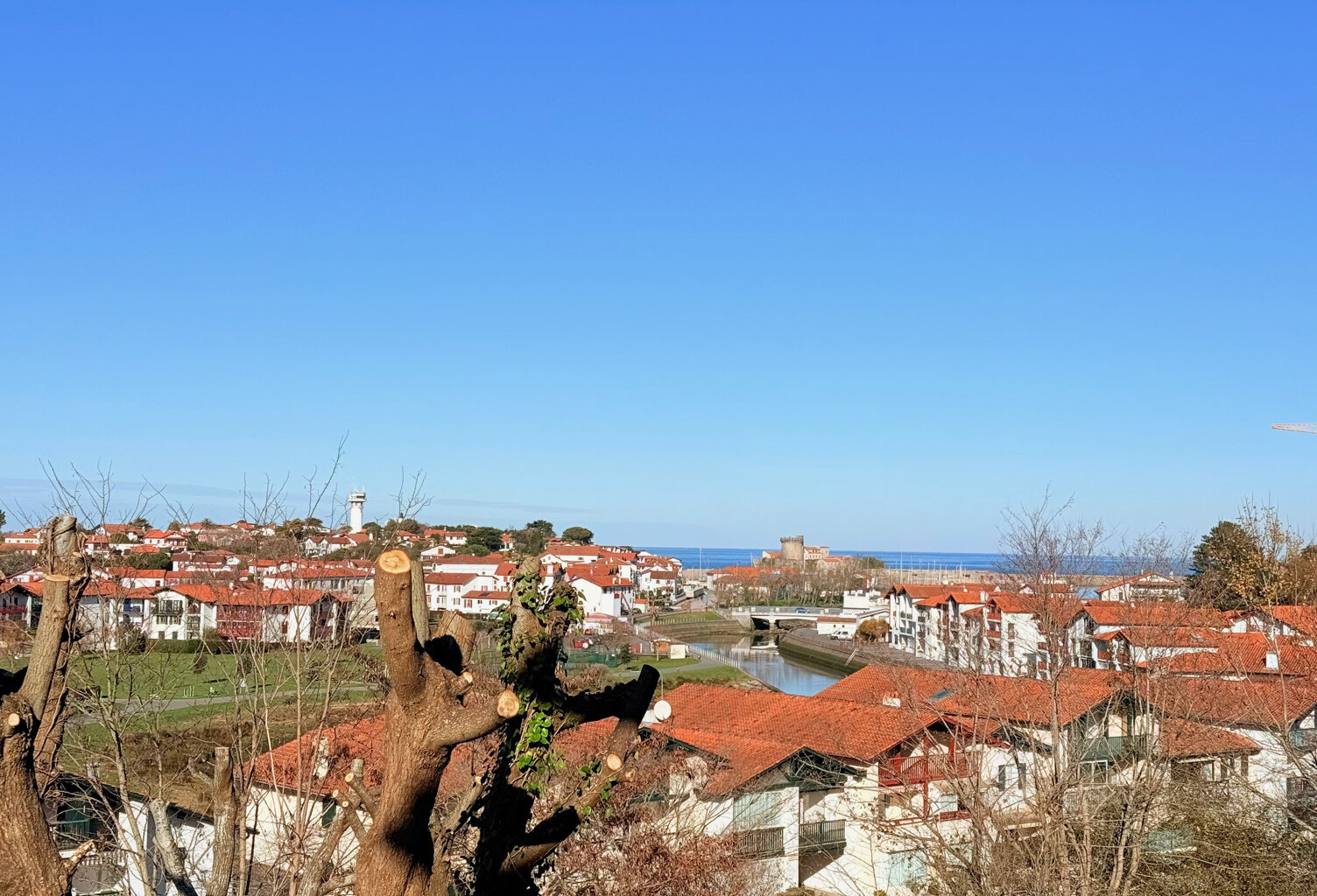 GRAND APPARTEMENT 2 PIECES RESIDENCE DE TOURISME-AIRBNB POSS — photo 1