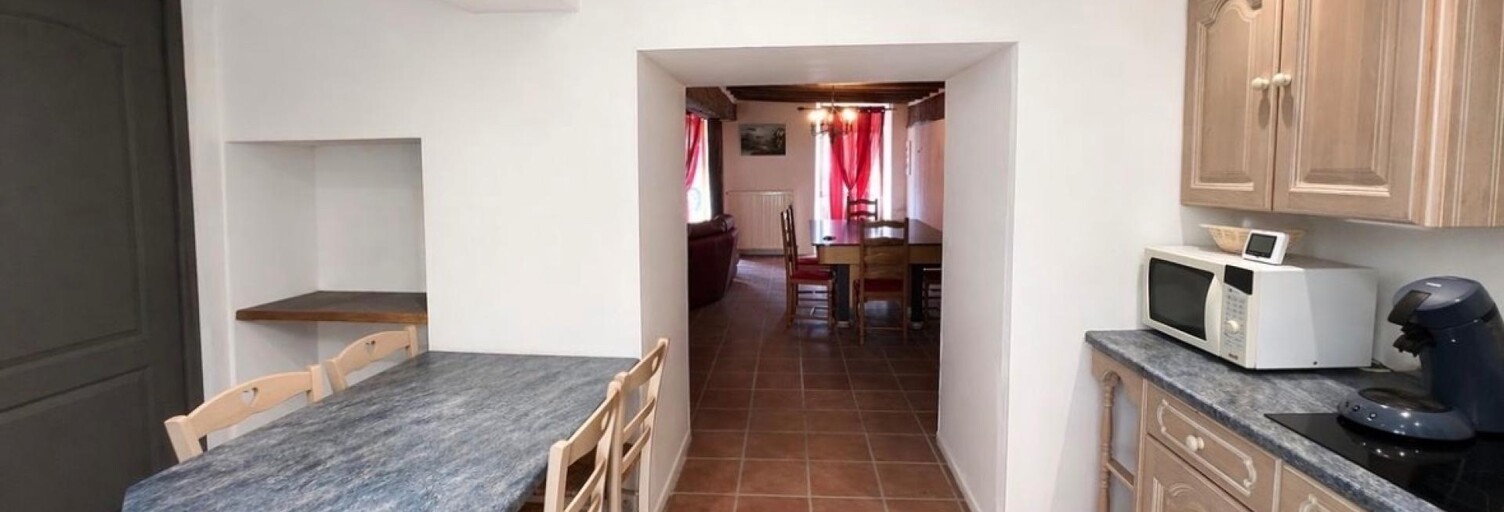 Maison 8 Pièces 213 m² à vendre à Segré-en-Anjou Bleu (49520)
