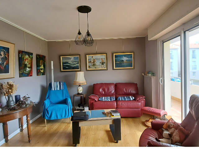 APPARTEMENT A VENDRE 4 PIECES  90m2 - GARAGE -  ROCHEFORT — photo du bien