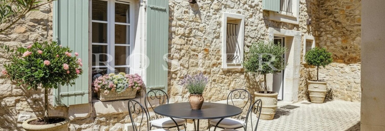 Maison 7 Pièces 202 m² à vendre à Pernes-les-Fontaines (84210)