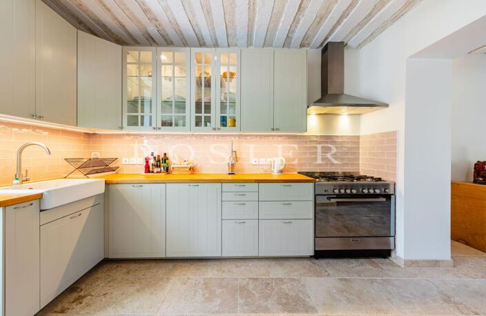 A Pernes les Fontaines - Très belle maison de ville de plus de 2 — photo 4
