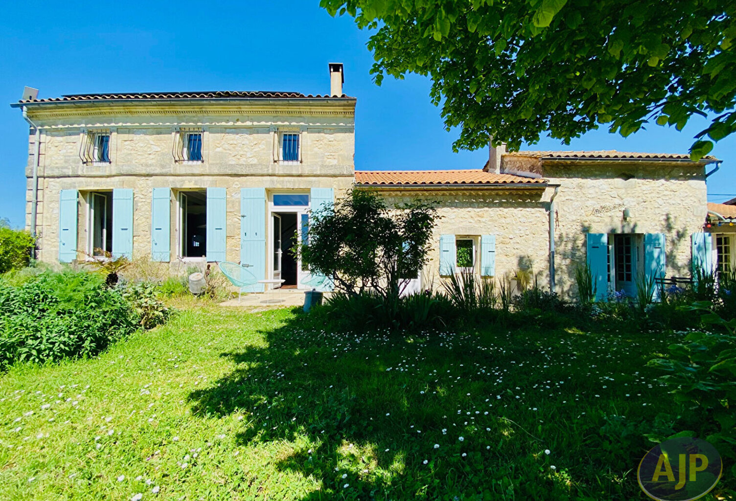 Bégadan - Maison en pierres avec vue imprenable ! — photo 1