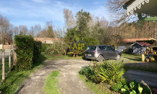 Terrain  700 m² à vendre à Grayan-et-l'Hôpital (33590)