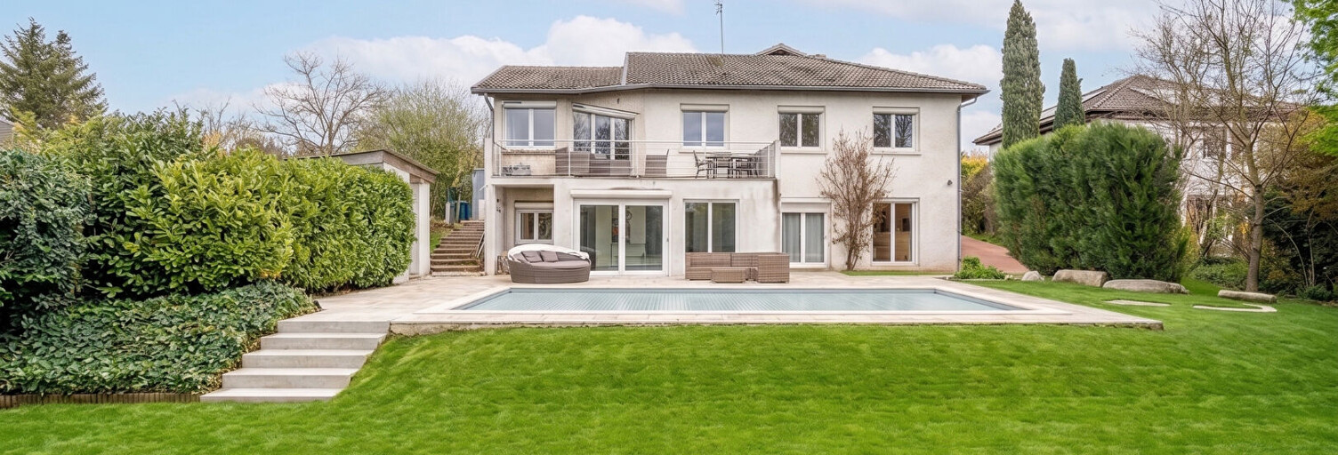 Maison 7 Pièces 200 m² à vendre à Vénissieux (69200)