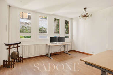 Bureau  2998 €