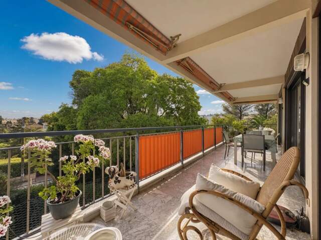 GRAND 3P CANNES OXFORD - TERRASSE D'ANGLE 41 m² SUD - VUE DEGAGE — photo du bien