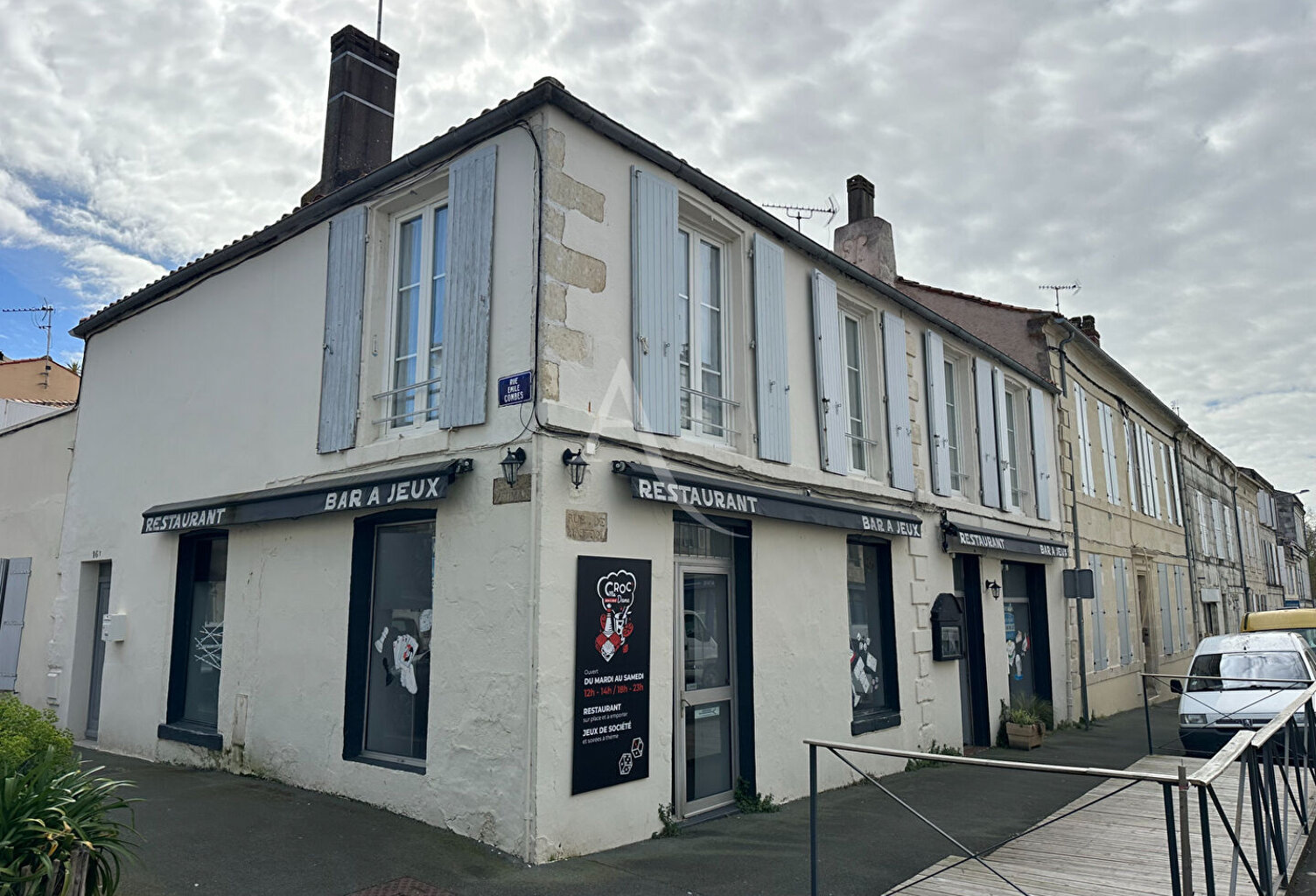 Local commercial Rochefort 117.42 m2 — photo 1