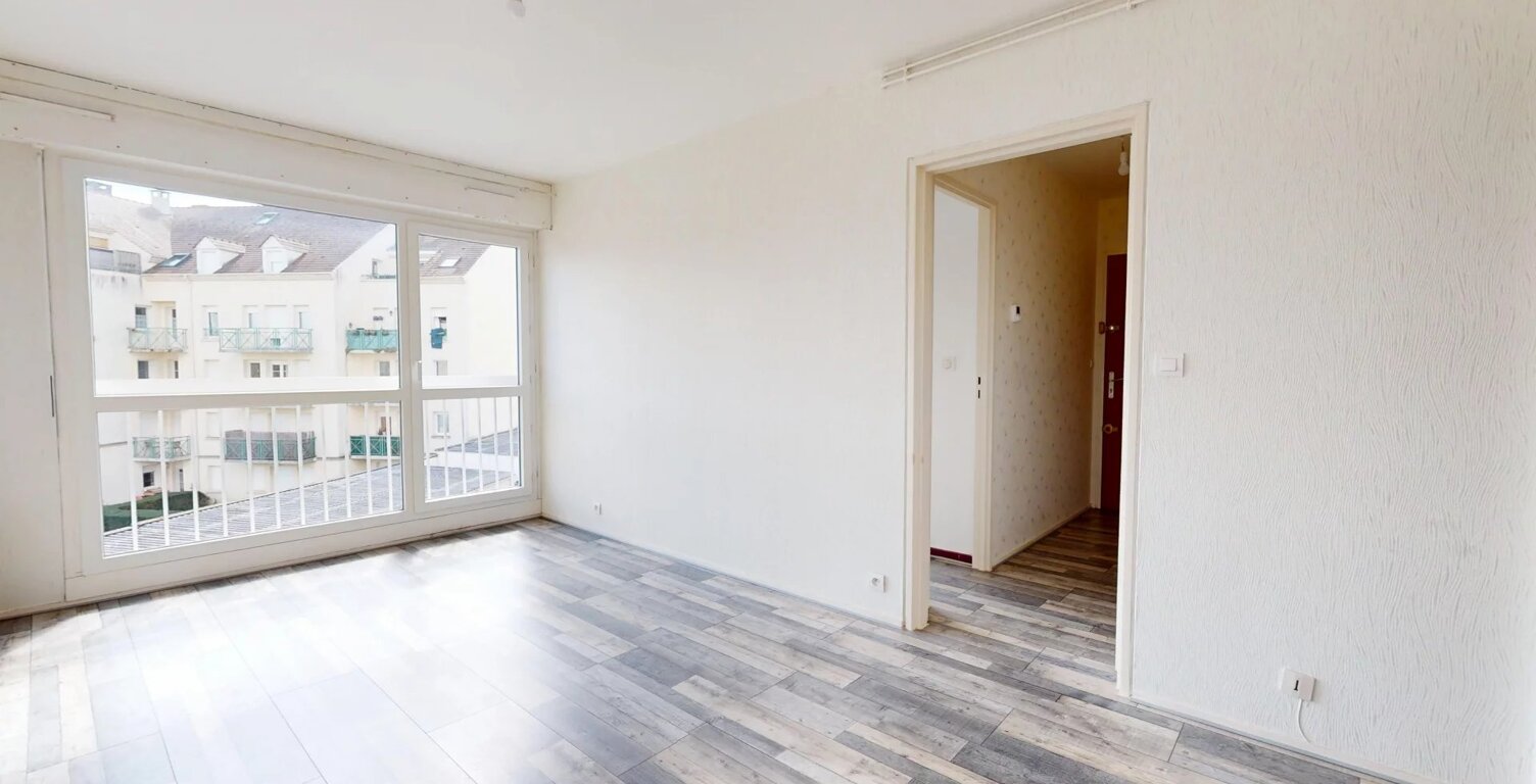 A LOUER - Appartement 2 pièces GARE CHARTRES avec Garage — photo 1