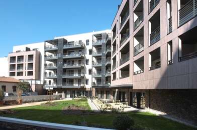 Appartement  231000 €