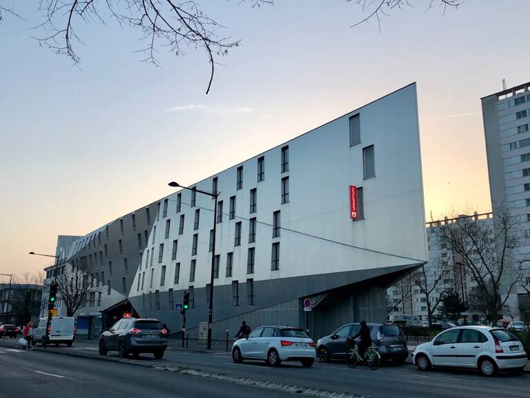 INVESTISSEMENT LMNP - BORDEAUX — photo 1