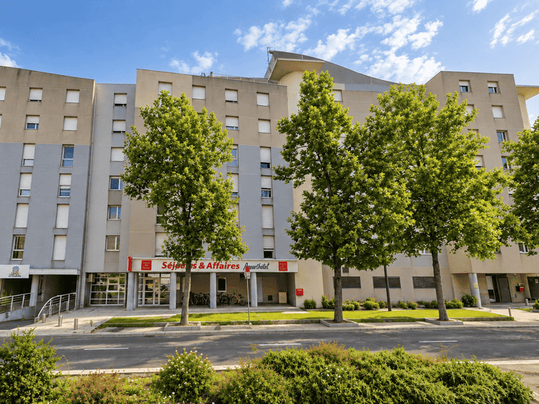 INVESTISSEMENT LMNP - GRENOBLE — photo 1