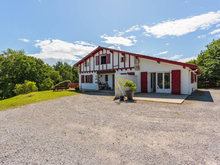 Belle maison basque à ARBONNE, très proche du golf d'Arcangu — photo 1