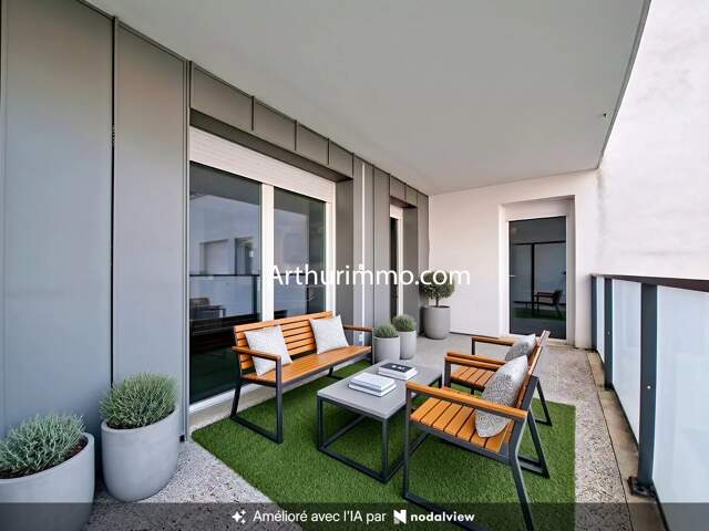 Appartement 2 pièces avec terrasse + PARKING — photo du bien