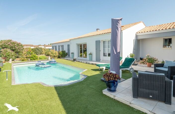 Villa de 6 pièces principales — photo 2