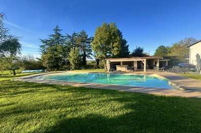 Maison 7 pièces 949991 €