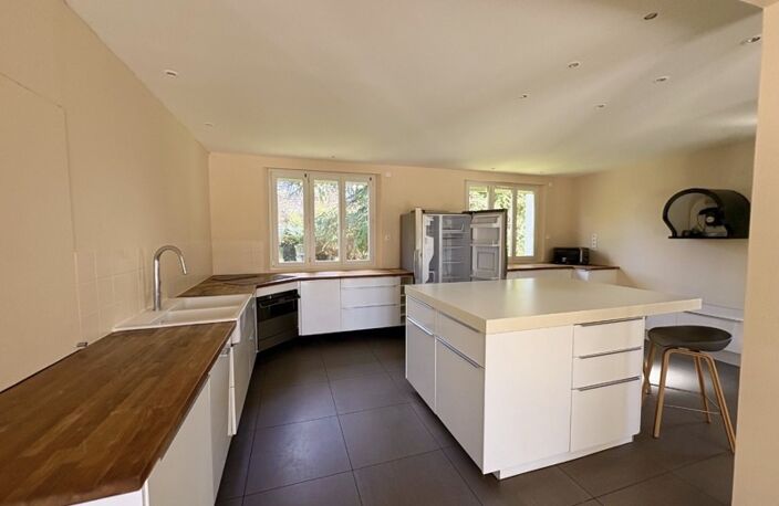 Vente maison 7 pièces 296 m² Dommartin (69380) — photo 4