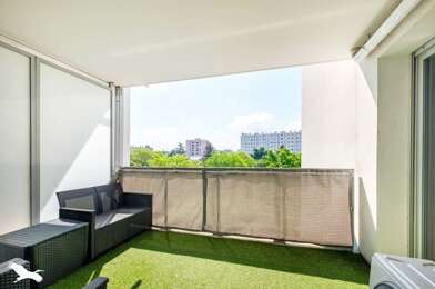 Appartement 3 pièces 255052 €
