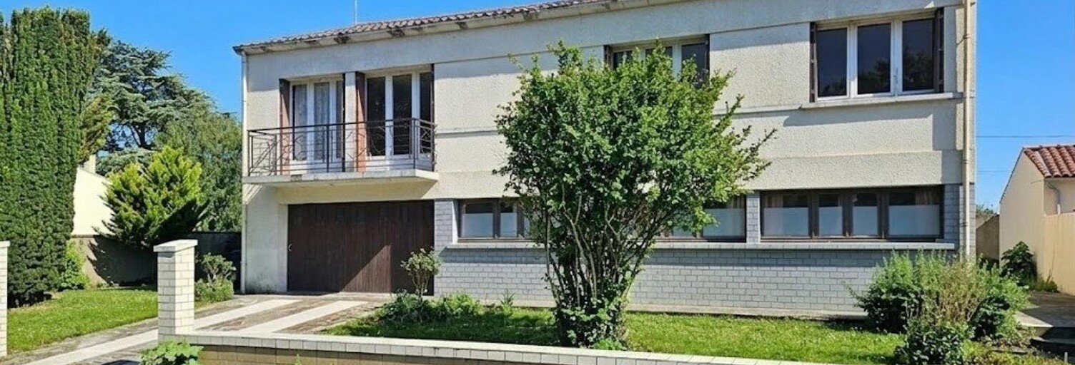 Maison 6 Pièces 175 m² à vendre à Thairé (17290)