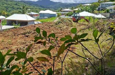 Beau terrain plat de 592 m² à saisir — photo du bien