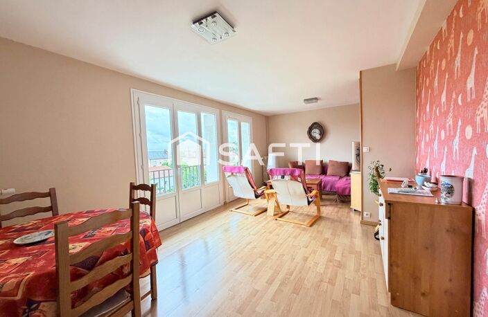 Appartement T3, au 3ème étage avec garage + cave — photo 3