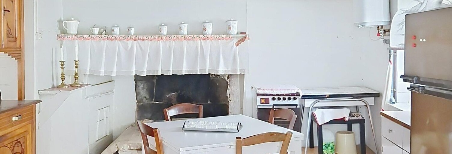 Maison 7 Pièces 70 m² à vendre à Quérigut (09460)