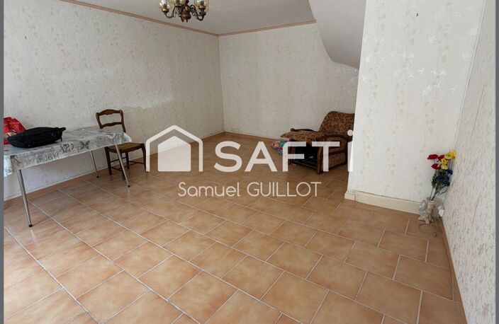 Maison de ville en pierre avec grand garage — photo 3